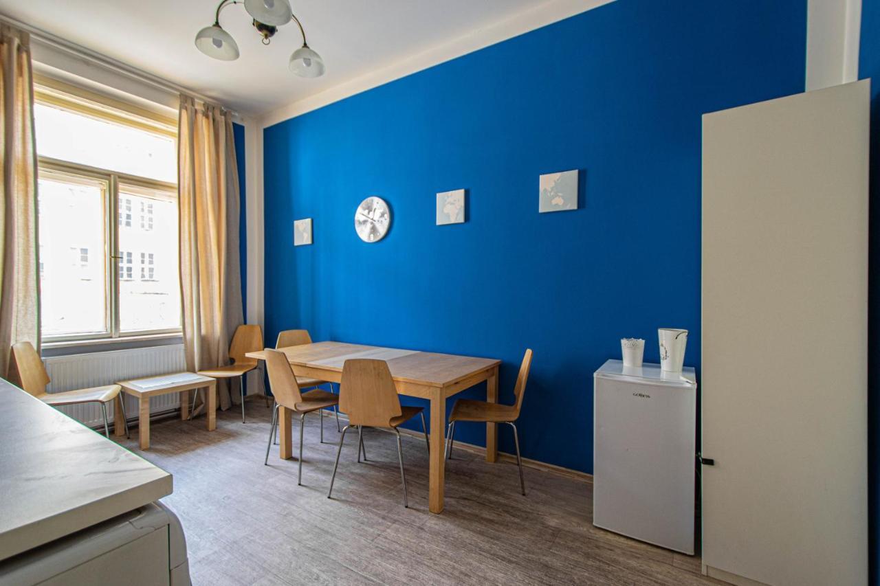 פראג For Celebrations Spacious 3Bdr Apartment With Balcony מראה חיצוני תמונה